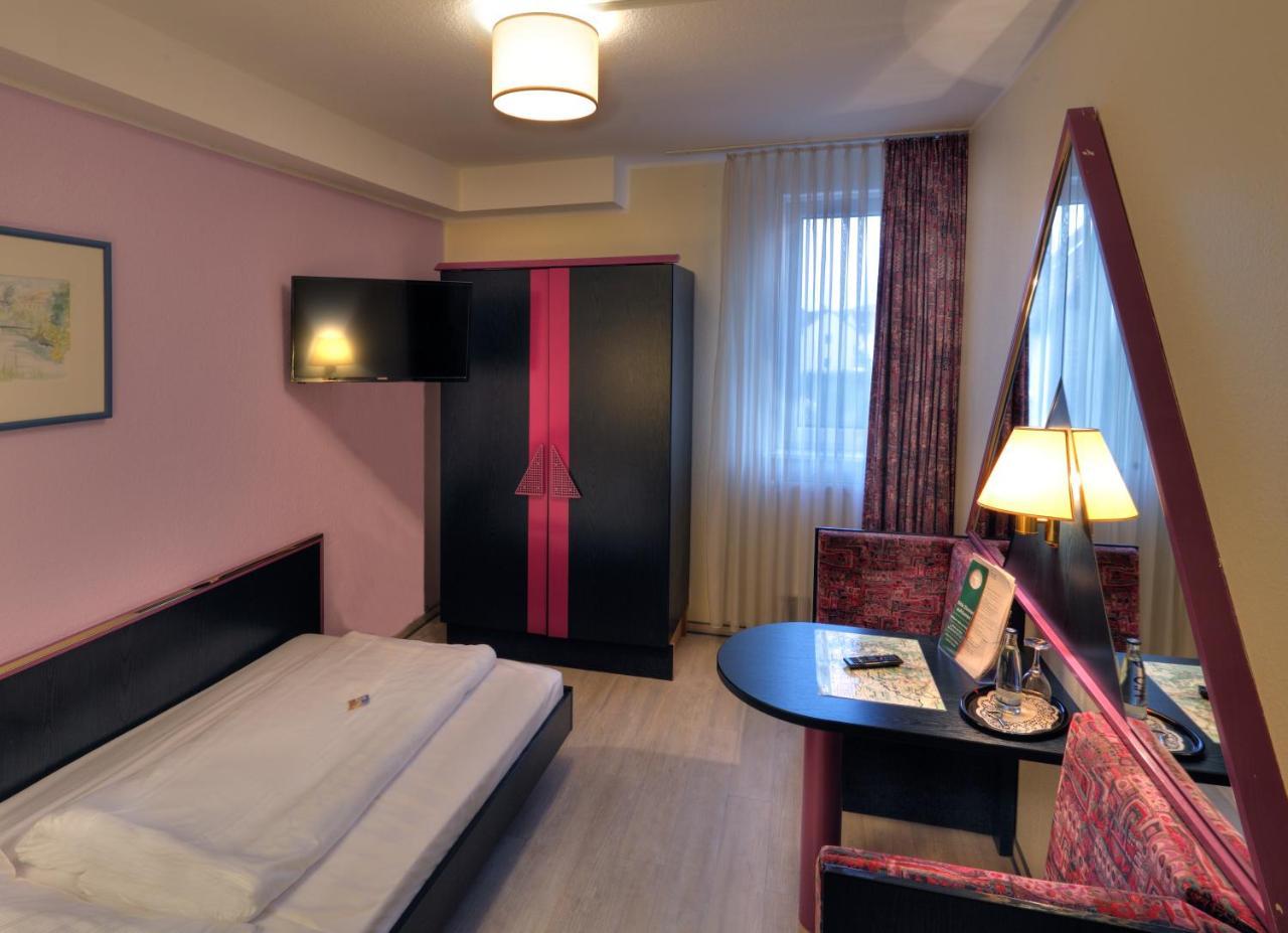 Friedland  Landhotel Gross Schneer Hof מראה חיצוני תמונה