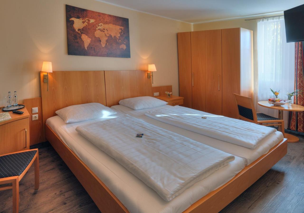 Friedland  Landhotel Gross Schneer Hof מראה חיצוני תמונה