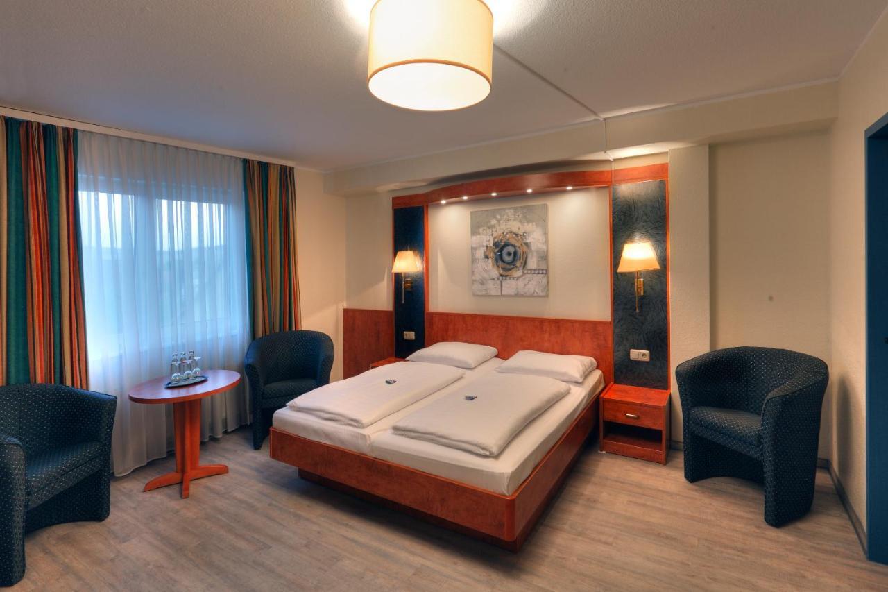 Friedland  Landhotel Gross Schneer Hof מראה חיצוני תמונה
